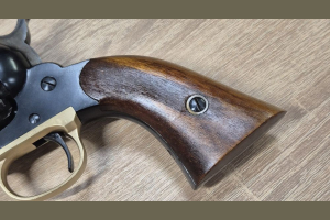 Remington Model 1858 New Army Target kal. 44BP Uberti