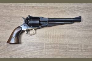 Remington Model 1858 New Army Target kal. 44BP Uberti