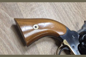 Remington New Belt 1858 kal. 36BP Uberti
