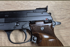 Beretta Standard Mod.89 kal 22LR ZESTAW