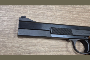 Hammerli 208 International kal. .22LR